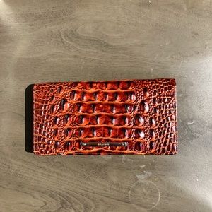 Brahmin wallet